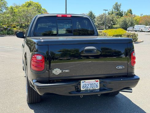 Used 2001 Ford F150 Lariat RWD image 4