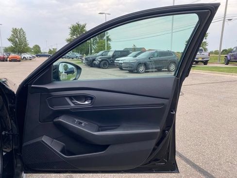 Used 2023 Honda Accord EX image 29