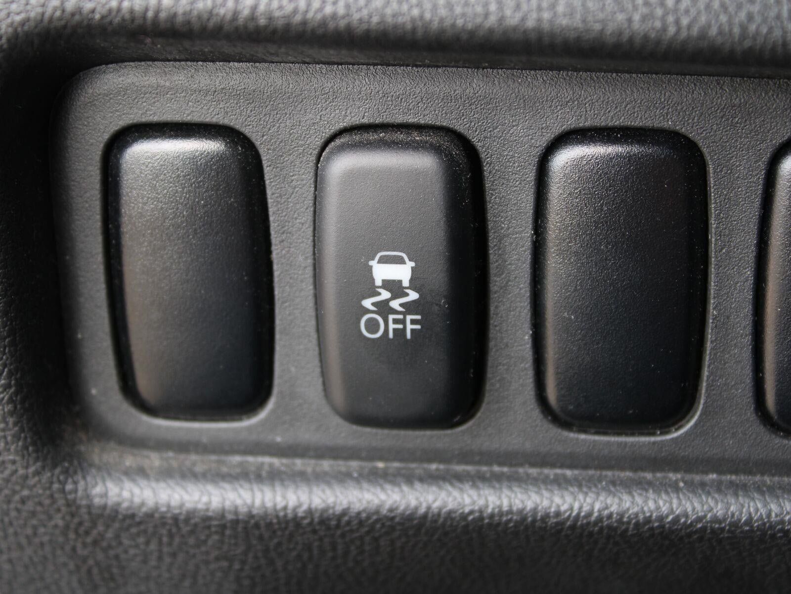 Used 2017 Mitsubishi Outlander Sport LE AWD/4WD image 13