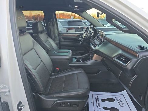 Used 2021 Chevrolet Tahoe High Country w/ Premium Package image 25