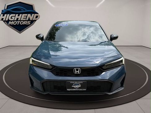 Used 2025 Honda Civic Sport image 9