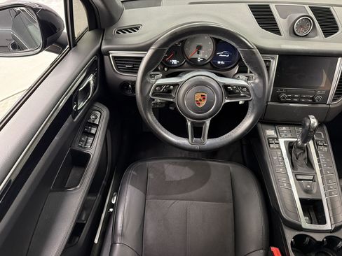 Used 2017 Porsche Macan S AWD/4WD image 29