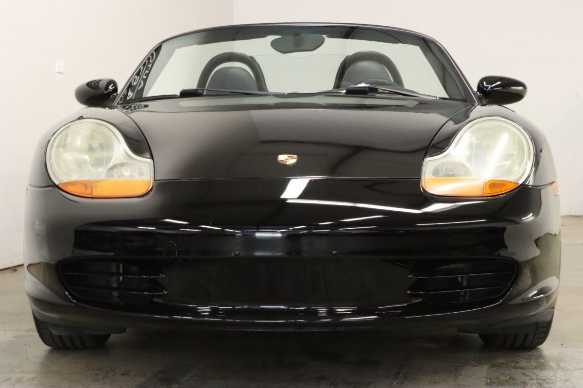 Used 2004 Porsche Boxster RWD image 12