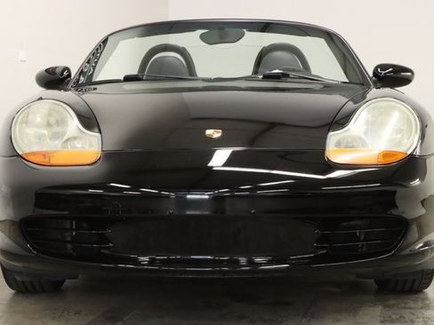 Used 2004 Porsche Boxster RWD image 12