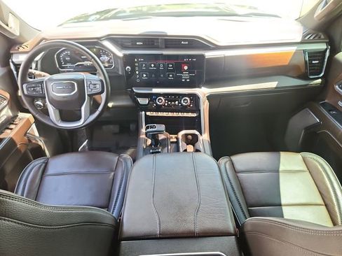 Certified 2024 GMC Sierra 1500 Denali w/ Technology Package AWD/4WD image 12