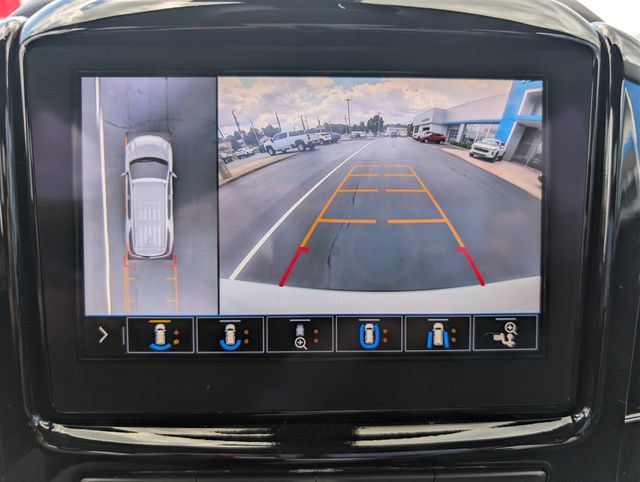 Used 2020 Chevrolet Traverse Premier w/ Redline Edition AWD/4WD image 26