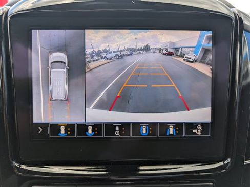 Used 2020 Chevrolet Traverse Premier w/ Redline Edition AWD/4WD image 26