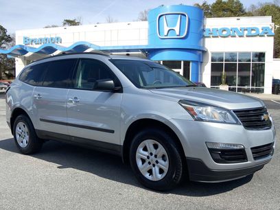 Used 2017 Chevrolet Traverse LS