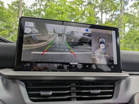 New 2026 Ford Explorer ST-Line image 26