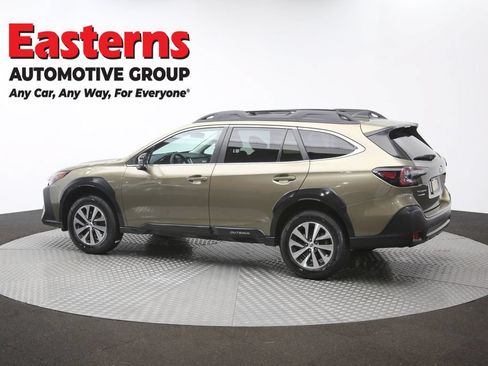 Used 2024 Subaru Outback Premium AWD/4WD image 56