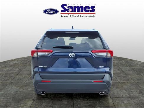 Used 2024 Toyota RAV4 XLE image 8