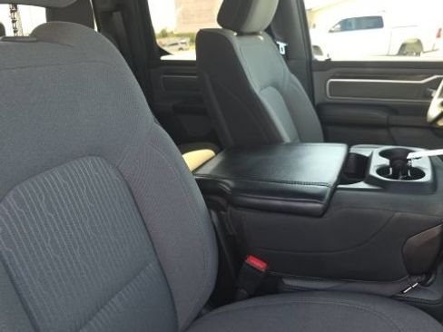 Used 2022 RAM 1500 Big Horn AWD/4WD image 29