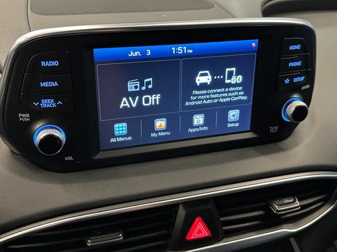 Used 2019 Hyundai Santa Fe SEL AWD/4WD image 13