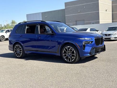 Used 2024 BMW X7 M60i w/ Executive Package AWD/4WD image 4