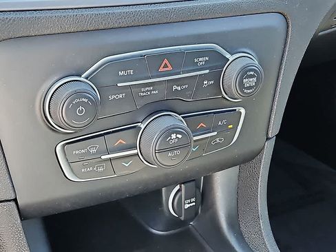 Used 2023 Dodge Charger R/T w/ Harman/Kardon Audio Group RWD image 14