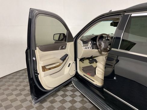 Used 2015 GMC Yukon Denali w/ Open Road Package AWD/4WD image 22