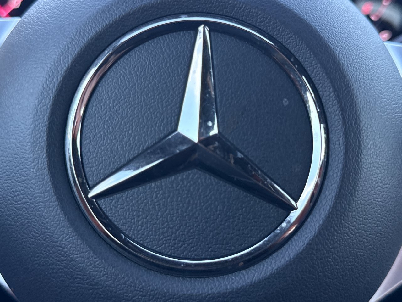 Used 2025 Mercedes-Benz C 300 Sedan image 27
