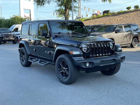 Used 2022 Jeep Wrangler Unlimited Sport AWD/4WD image 7