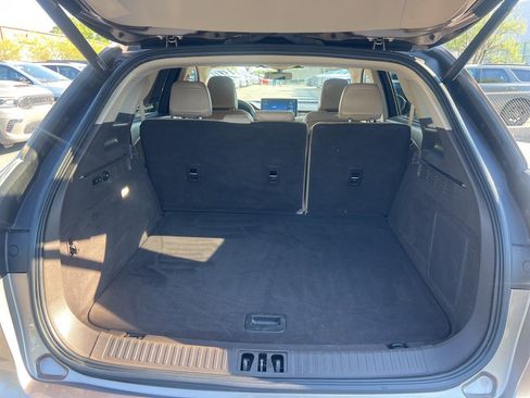 Used 2021 Lincoln Nautilus FWD w/ Equipment Group 101A image 12