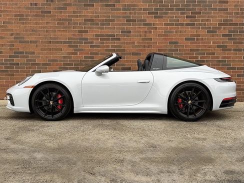 Certified 2024 Porsche 911 Targa 4S image 2