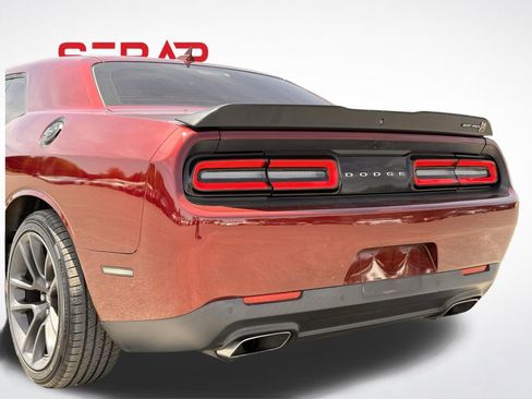 Used 2020 Dodge Challenger R/T Scat Pack RWD image 3