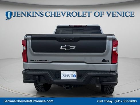 Used 2024 Chevrolet Silverado 1500 ZR2 w/ ZR2 Bison Edition AWD/4WD image 6