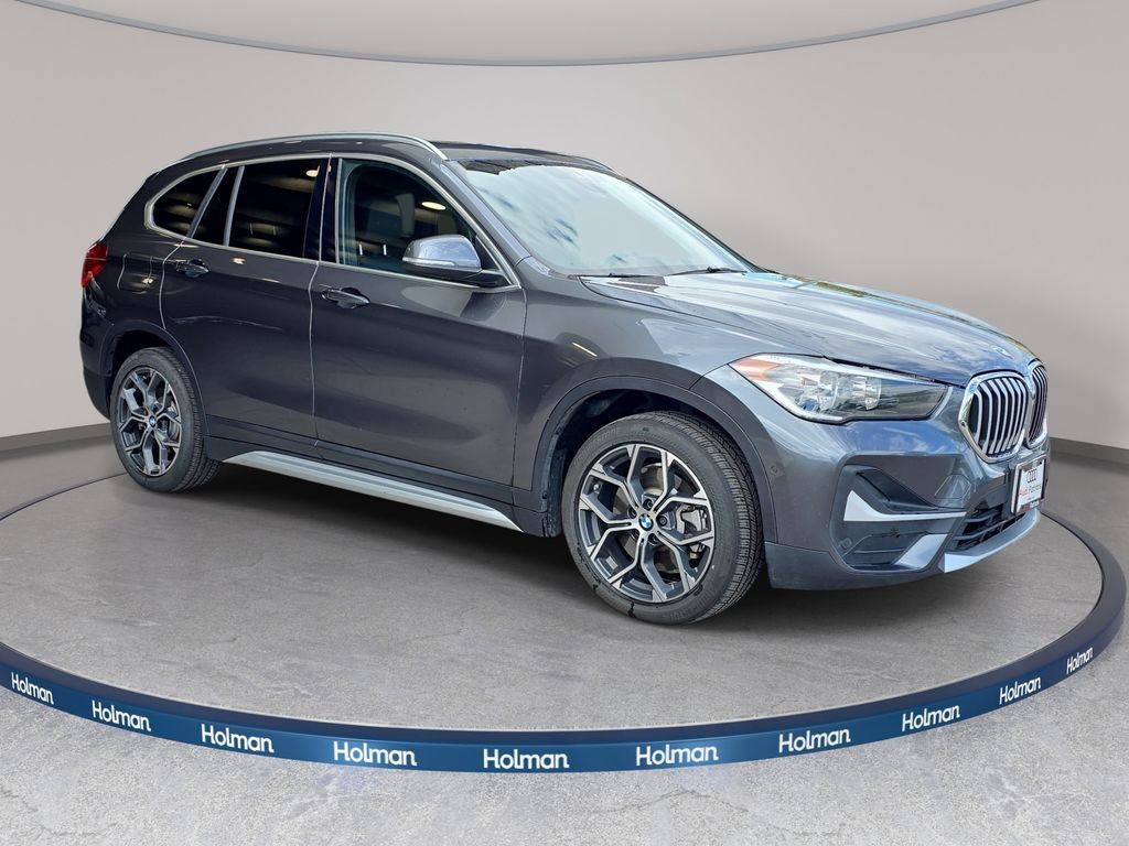 Used 2021 BMW X1 xDrive28i w/ Convenience Package AWD/4WD image 4