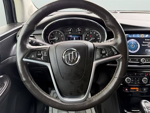 Used 2020 Buick Encore Essence image 20
