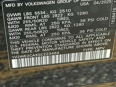 New 2025 Volkswagen Atlas Cross Sport SE image 18