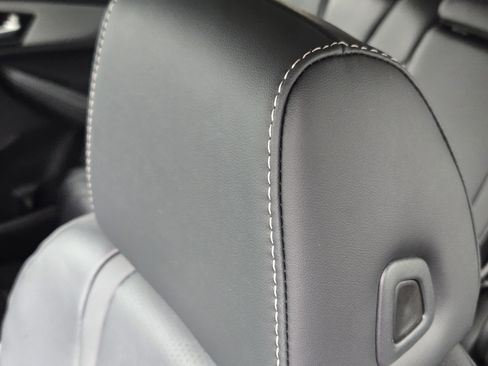 Certified 2025 Acura MDX w/ Technology Package image 16