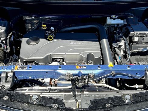 Used 2024 Chevrolet Equinox RS w/ LPO, Floor Liner Package AWD/4WD image 21