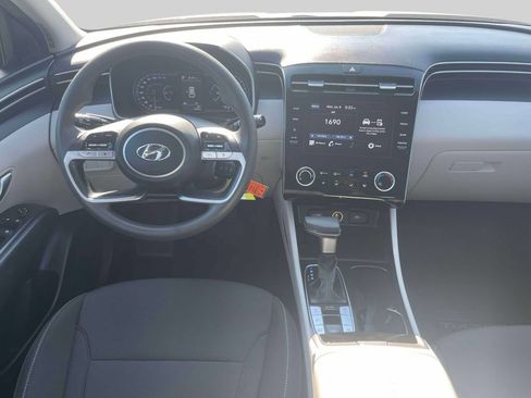 Certified 2024 Hyundai Tucson SE AWD/4WD image 13