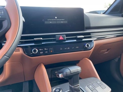 New 2026 Kia Sportage X-Line w/ X-Line Technology Package image 15