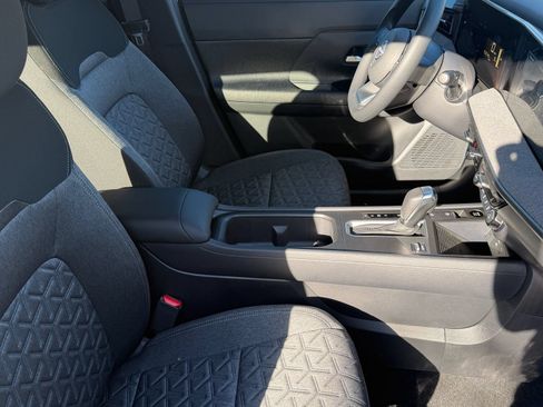 New 2026 Nissan Kicks SV FWD image 11