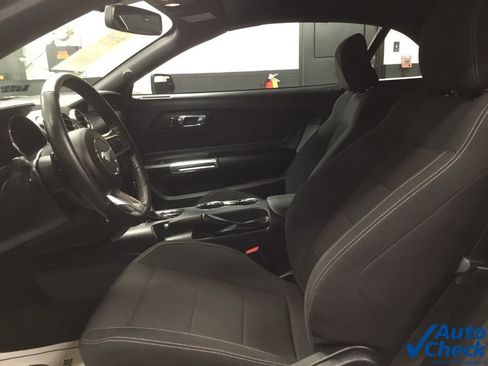 Used 2017 Ford Mustang Convertible image 33