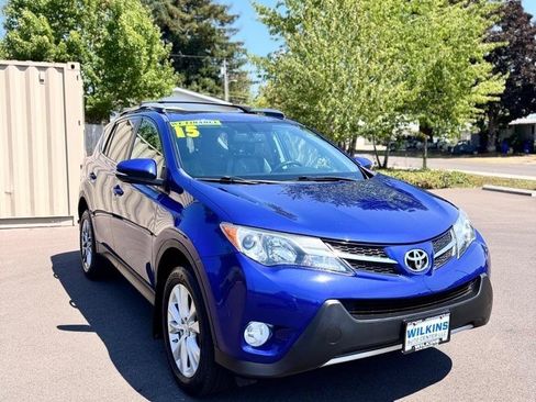 Used 2015 Toyota RAV4 Limited AWD/4WD image 3