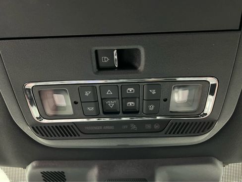 Used 2022 Ford F150 Lariat w/ Equipment Group 502A High image 19