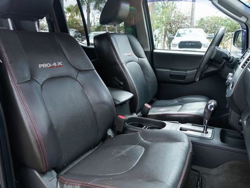 Used 2012 Nissan Xterra PRO-4X w/ Pro-4x Leather Pkg AWD/4WD image 34