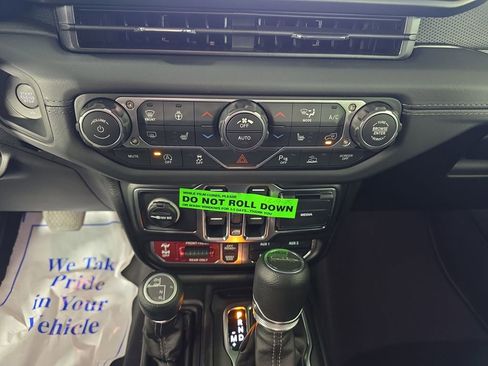 New 2026 Jeep Gladiator Rubicon w/ Safety Group image 28