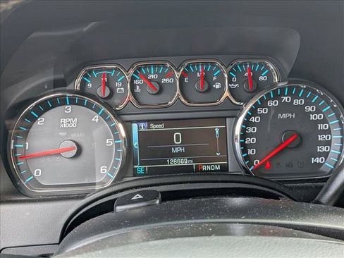 Used 2016 Chevrolet Tahoe LT w/ Max Trailering Package RWD image 10
