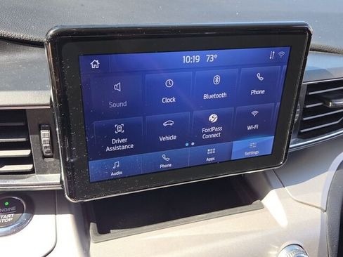 Used 2021 Ford Explorer XLT w/ Equipment Group 202A RWD image 23