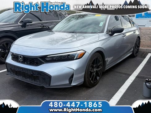 Used 2025 Honda Civic Sport image 1