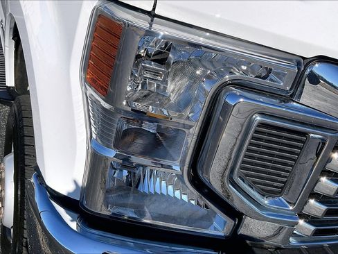 Used 2022 Ford F350 XLT image 23