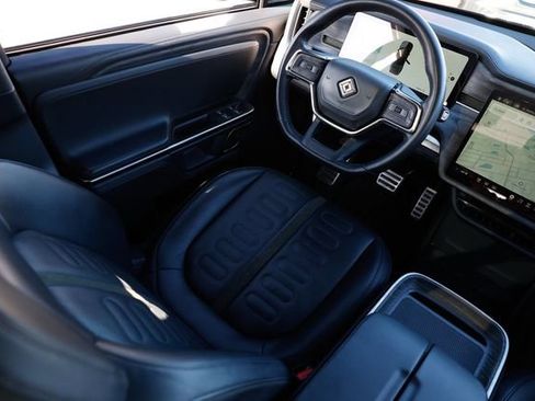 Used 2022 Rivian R1T Launch Edition image 19