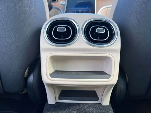 Used 2025 Mercedes-Benz C 300 C 300 image 20