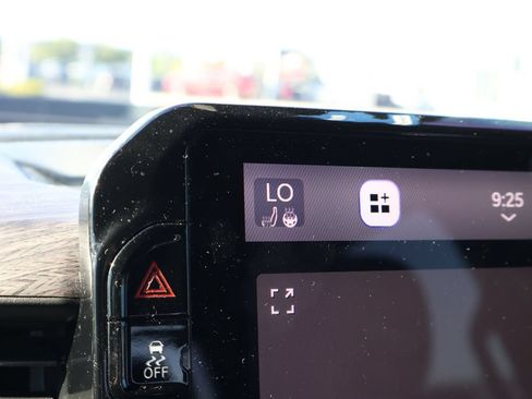Used 2026 RAM 1500 Laramie w/ Night Edition AWD/4WD image 29