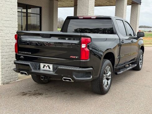 Used 2024 Chevrolet Silverado 1500 RST w/ Z71 Off-Road Package AWD/4WD image 7