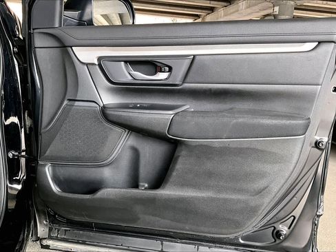 Used 2017 Honda CR-V LX image 22