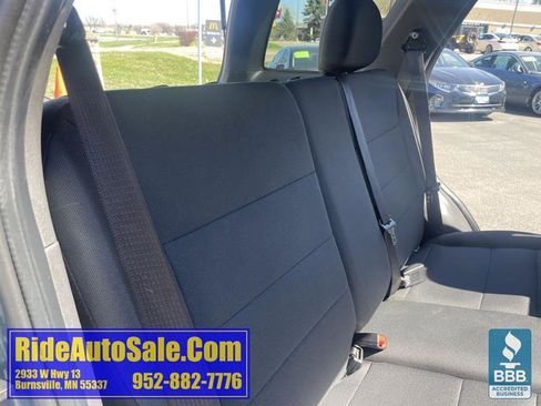 Used 2011 Ford Escape XLT w/ 202A Rapid Spec Order Code FWD image 39