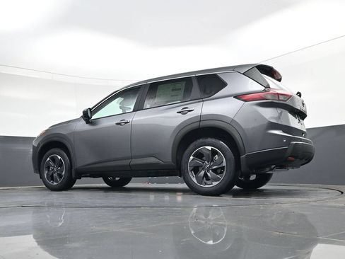 Certified 2026 Nissan Rogue SV w/ Cold Weather Package FWD image 42